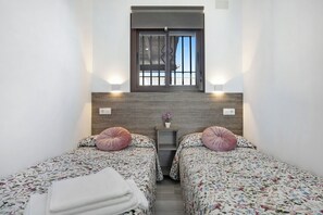 2 chambres, Wi-Fi gratuit, draps fournis