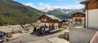 Appartamento 'Baita Bruno 6' con vista sulle montagne, terrazza e Wi-Fi