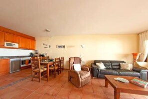 テレビ、ステレオ