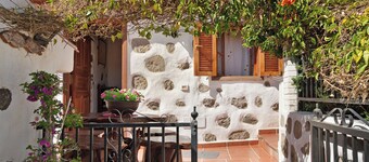 Casita Bentayga with Wi-fi, Pirvate Terrace, Garden and BBQ.