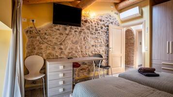 2 chambres, Wi-Fi gratuit, draps fournis