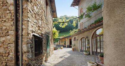 Ferienwohnung Casa Oliva mit Seeblick, Balkon und WLAN