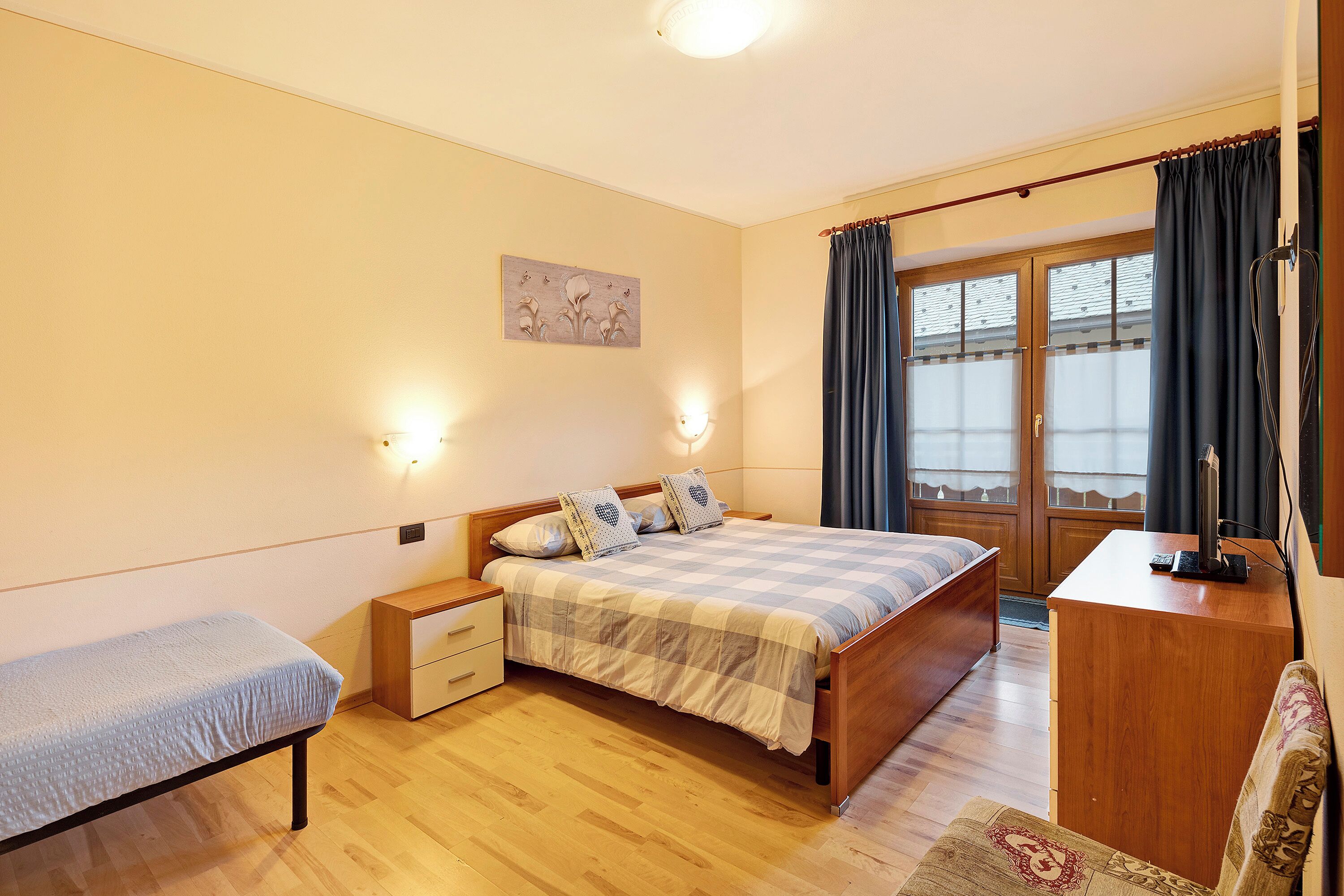 1 Schlafzimmer, kostenloses WLAN, Bettwäsche, Rollstuhlgeeignet