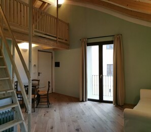 Living area - Erica / Cornflower two-room apartment (Guardia)