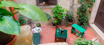 Apartment 'Il Baglio Antico' with Mountain View, Terrace & Wi-Fi
