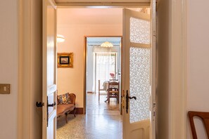 Interior - Apartment 'Il Baglio Antico' with Mountain View, Terrace & Wi-Fi (Prizzi)