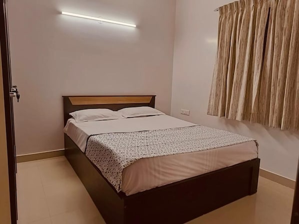 3 bedrooms, WiFi