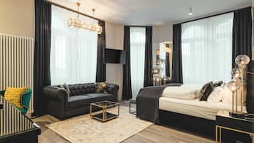 Superior Double Room | In-room safe, blackout drapes, soundproofing, iron/ironing board