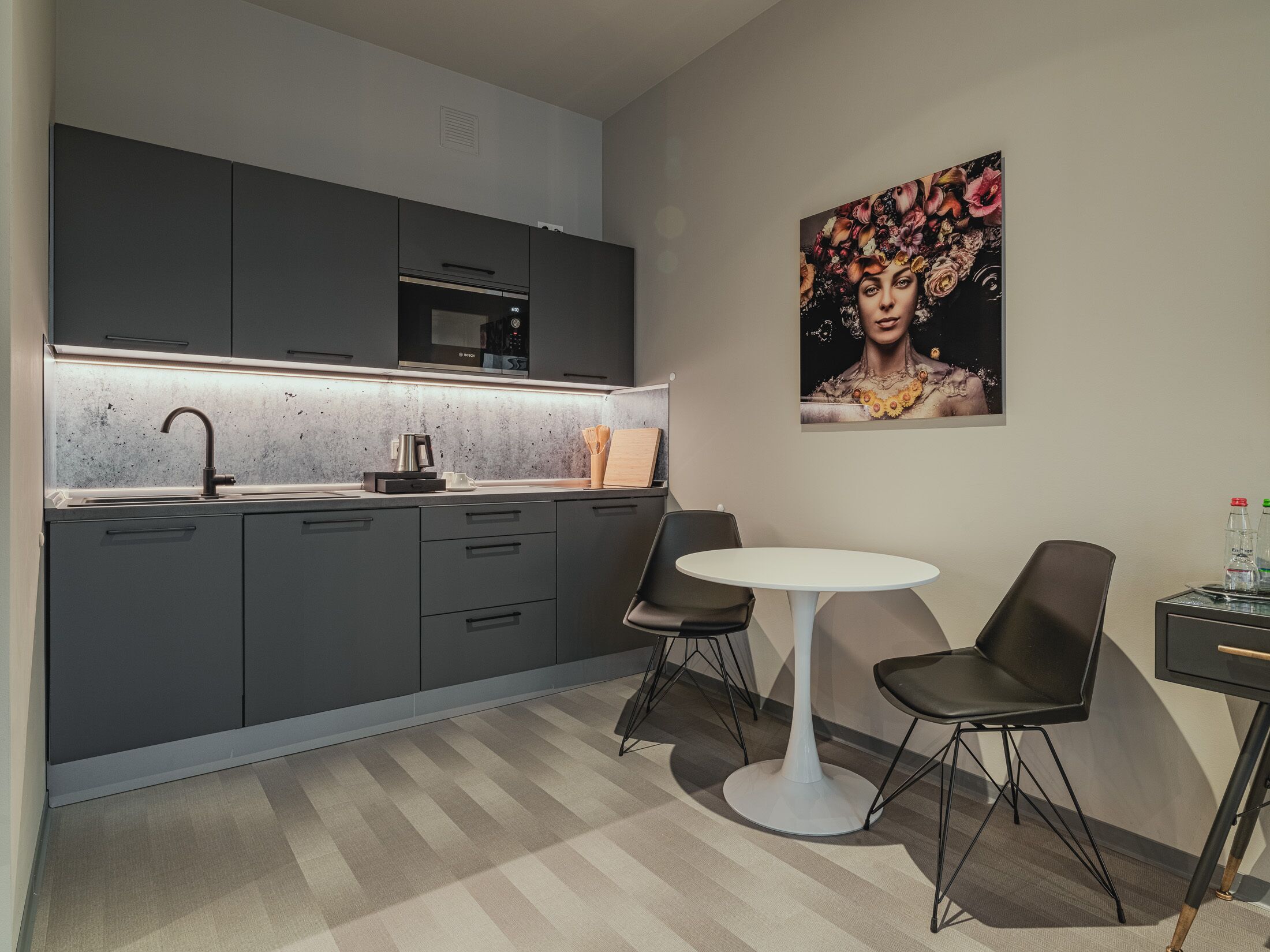 Standard-Studio | Zimmersafe, Verdunkelungsvorhänge, schallisolierte Zimmer