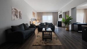 Suite with Balcony - Assiut Cement Hotel (Assiut)