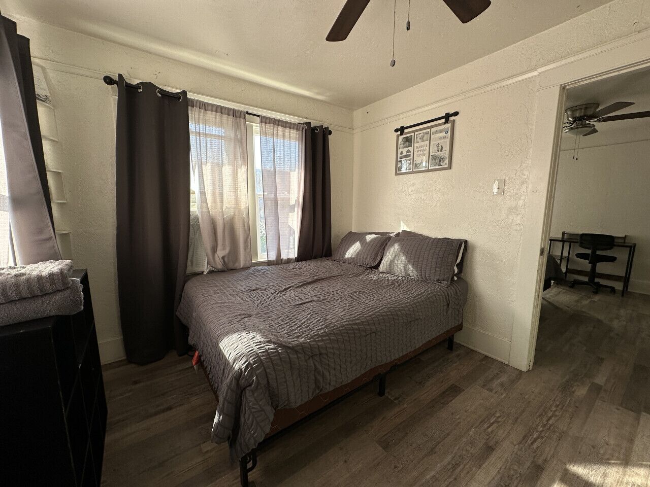 3 bedrooms, desk, iron/ironing board, WiFi