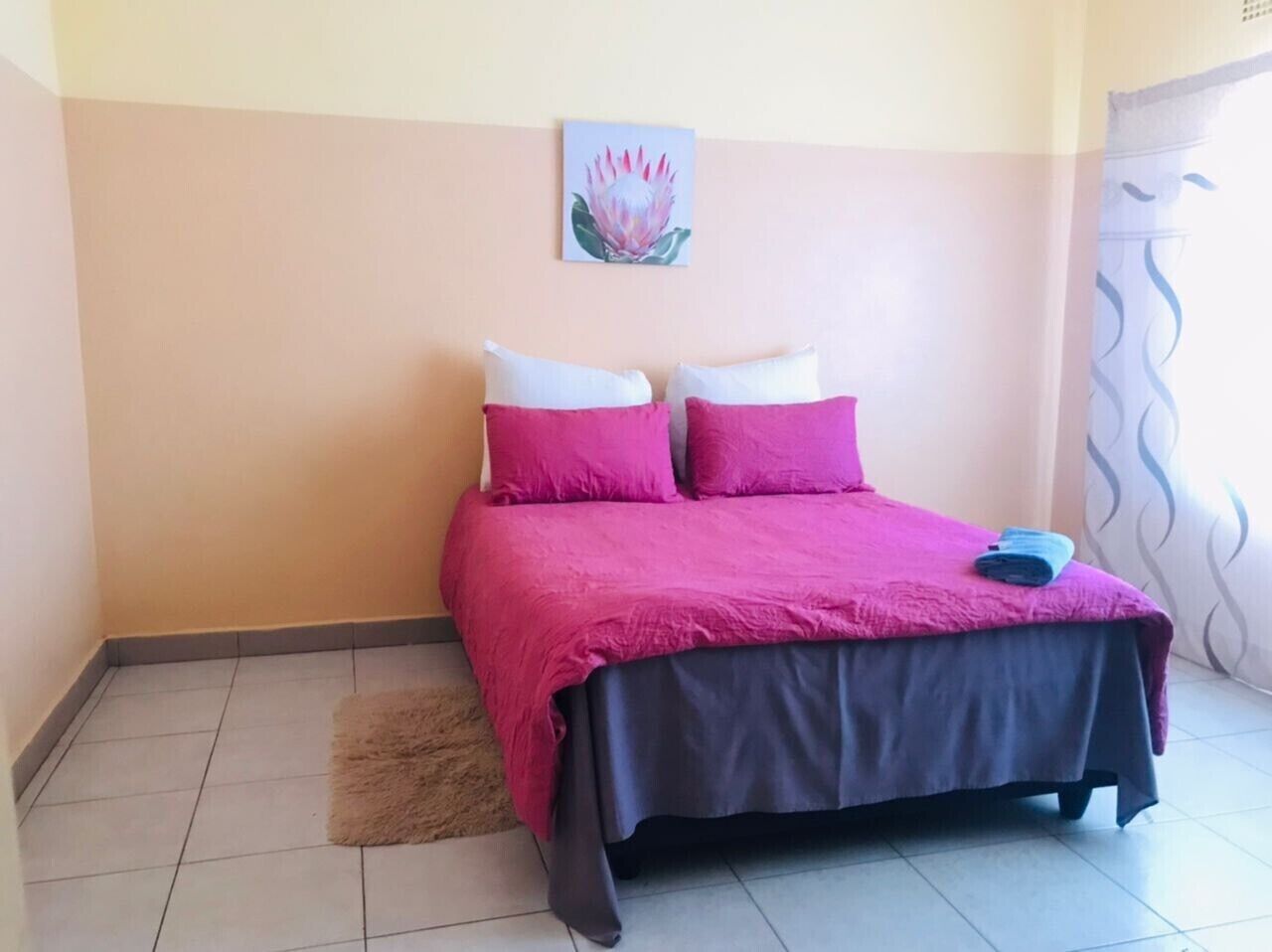 5 dormitoris, wifi i roba de llit 