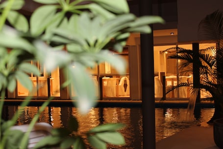 Restaurante. Sikamifer Tourist Resort