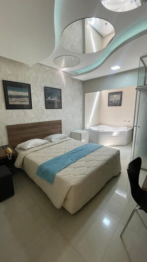 Suite | Premium bedding, memory foam beds, individually decorated - Living Hotel Flex Inn (São Paulo)
