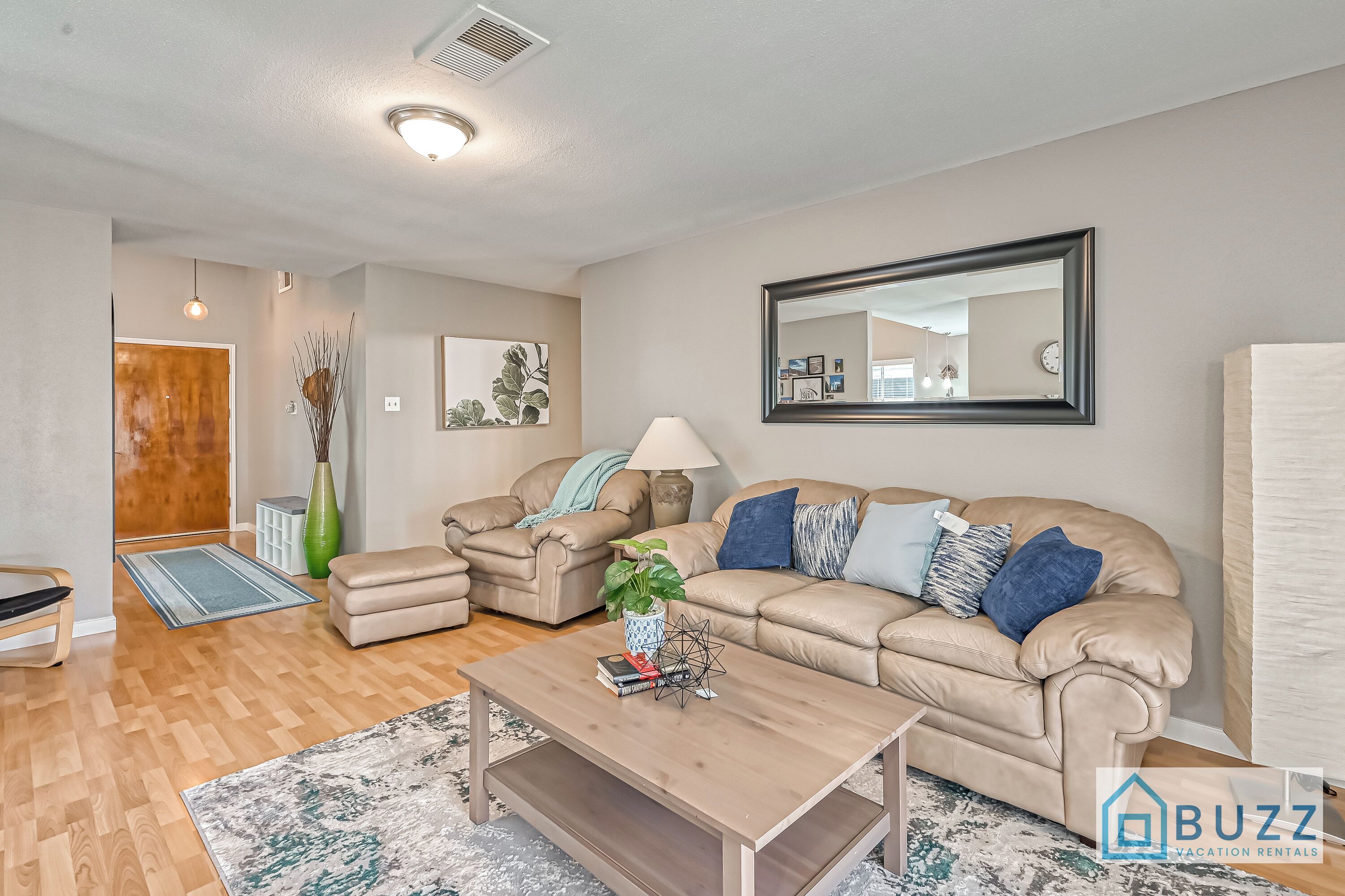 4BR 2 BT, Sleeps 12, Work-cation, Pet Friendly - Fort Happy