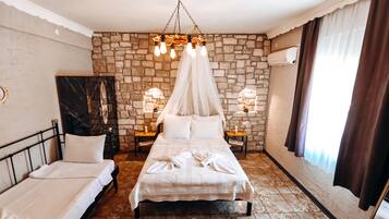 Panoramic Room | Premium bedding, individually decorated, free WiFi