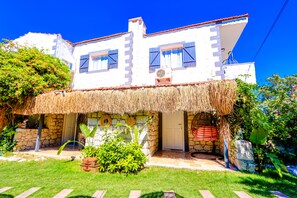 Garden - Zeren Alaçatı Butik Otel (Cesme)