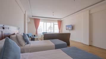 2 bedrooms, in-room safe, iron/ironing board, travel cot