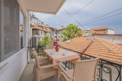 Infinity Oldtown Apartment