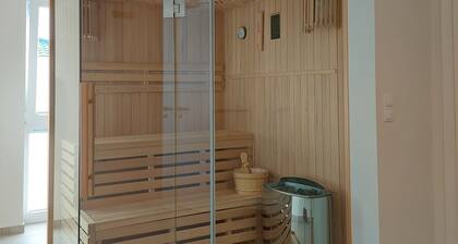 NEU! moderne, hochwertige, zentrale Fewo, Sauna, Garten, Wallbox in Burhave