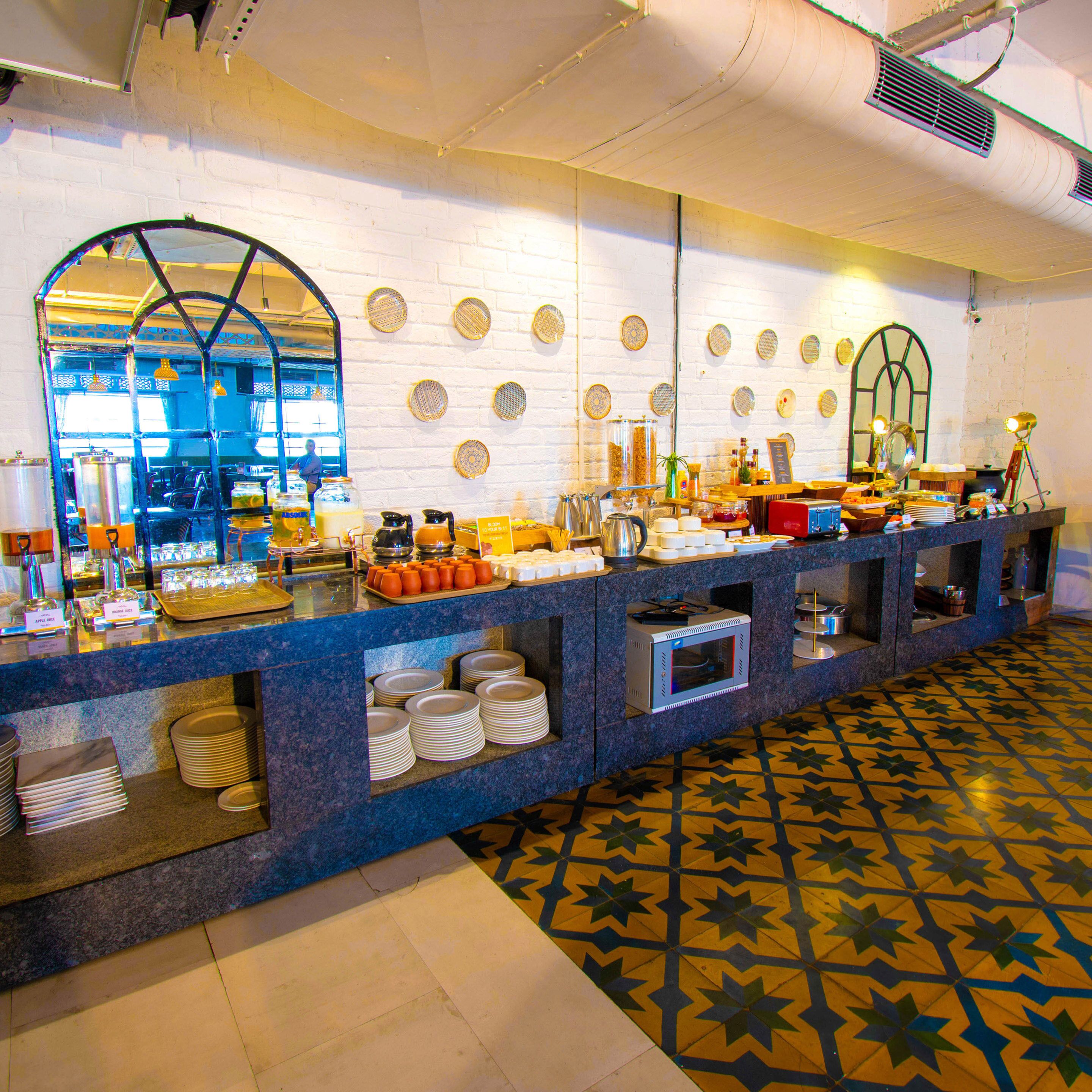 Photo - Bloom Hotel - Gachibowli