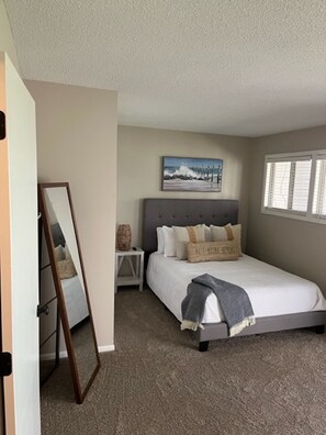 3 habitaciones, tabla de planchar con plancha y wifi gratis 