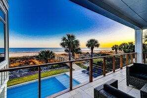 Property grounds - Newly Built 7-bedroom Oceanfront Stunner with private pool. (Hilton Head Island)