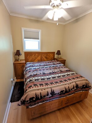1 bedroom, iron/ironing board, bed sheets