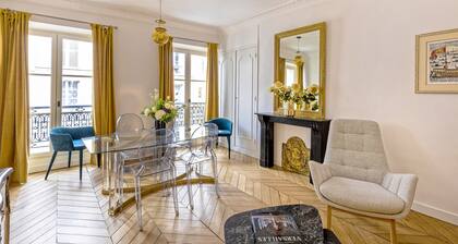 Le Carpe Diem - Les Demoiselles Ă  Versailles Ă  quelques mĂštres du ChĂąteau