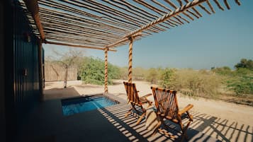 1 Bedroom Cabin | Terrace/patio