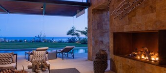 Luxury Ocean View Villa w/ Heated Pool, Hot Tub & Steps to Beach in Ritz Complex