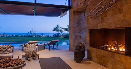 Luxury Ocean View Villa w/ Heated Pool, Hot Tub & Steps to Beach in Ritz Complex
