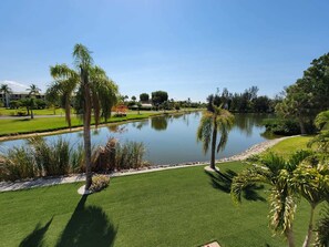 Property grounds - Indian Bayou Lake House 1 - Lakeside Oasis (Fort Myers Beach)