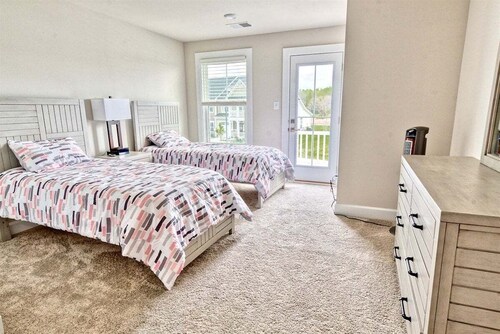 Coastal Club * 3 BR Beach Villa