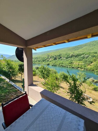 Residence Riverside villas with pool