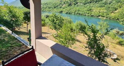 Residence Riverside villas with pool