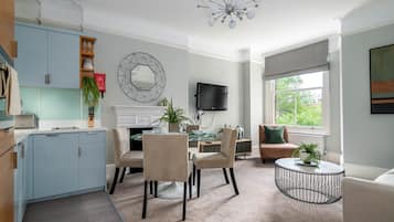 2-Bedroom Apartment (1 double bed + 1 single bed + 1 sofa bed) | Living area