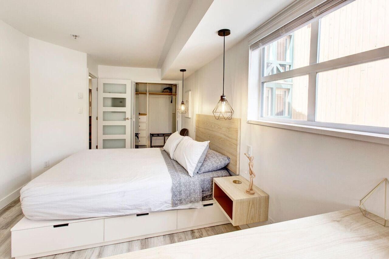 1 chambre, bureau, fer et planche à repasser, Wi-Fi gratuit