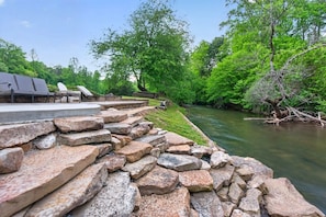 Property grounds - Laughing Bear Lodge 10k sqft On Trout Stream (Epworth)