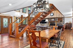 Interior - Laughing Bear Lodge 10k sqft On Trout Stream (Epworth)