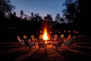 Property grounds - Laughing Bear Lodge 10k sqft On Trout Stream (Epworth)