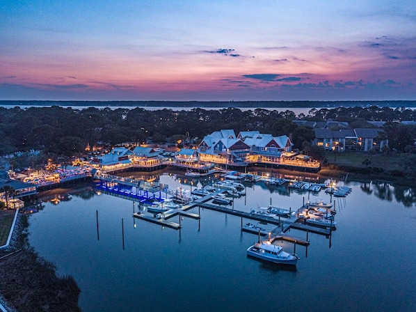 Marina - 2284 Heritage Villas - 3 Bed 3 Bath Villa overlooking Harbour Town Golf Links in Sea Pines Resort! (Hilton Head Island)
