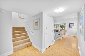 Interior - 2284 Heritage Villas - 3 Bed 3 Bath Villa overlooking Harbour Town Golf Links in Sea Pines Resort! (Hilton Head Island)