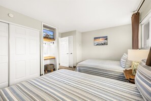 1 bedroom, iron/ironing board, WiFi