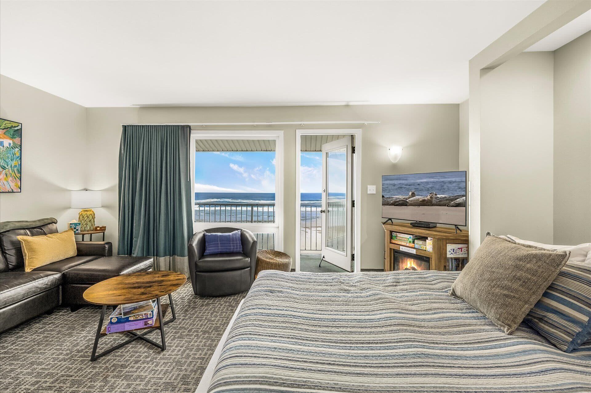 1 chambre, fer et planche à repasser, Wi-Fi, draps fournis