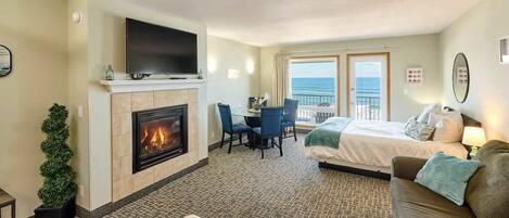 TV, caminetto, lettore DVD, studio