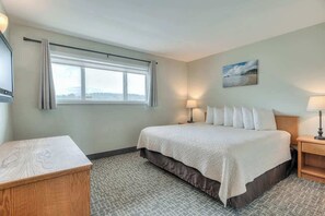 1 bedroom, iron/ironing board, WiFi