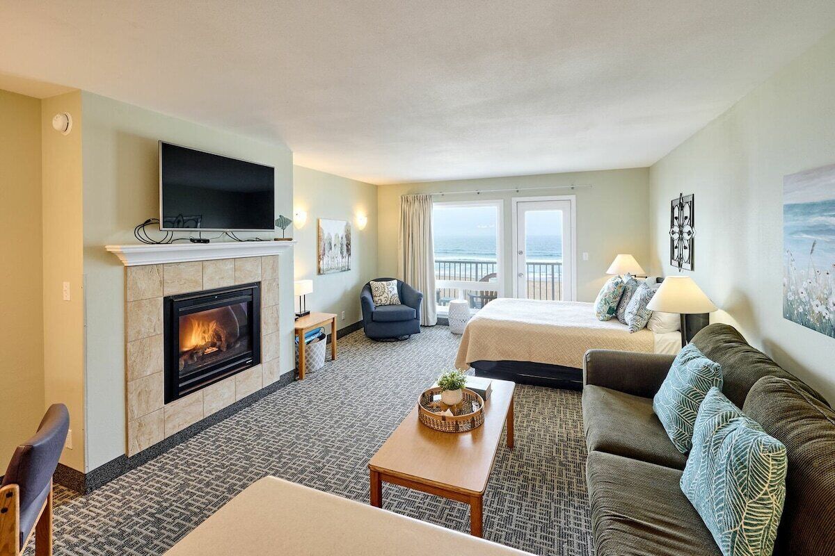 TV, fireplace, DVD player, offices