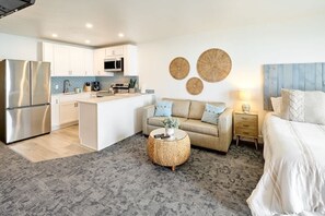 Télévision, lecteur de DVD, espaces bureaux