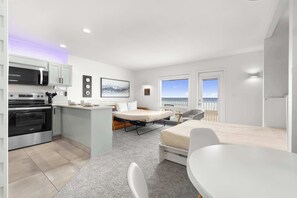 1 bedroom, iron/ironing board, WiFi
